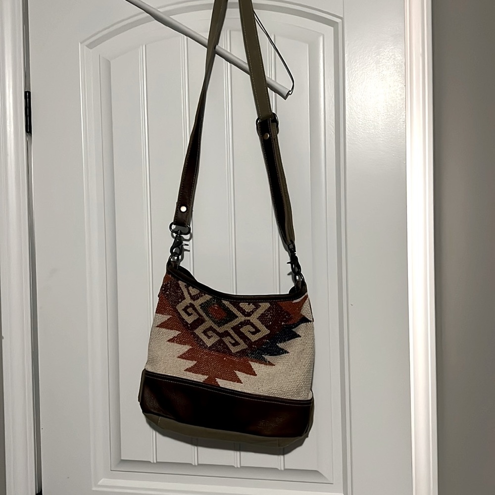 Myra bag western design